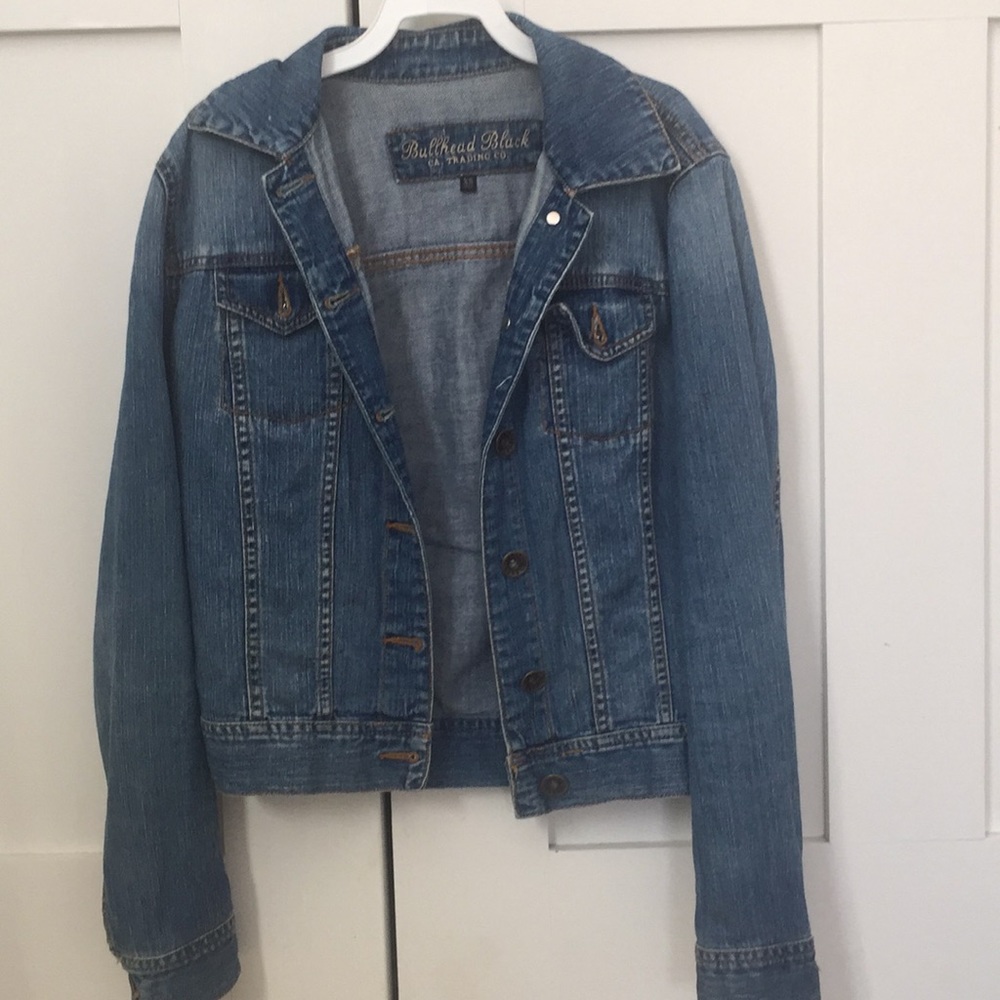 dark wash jean jackek